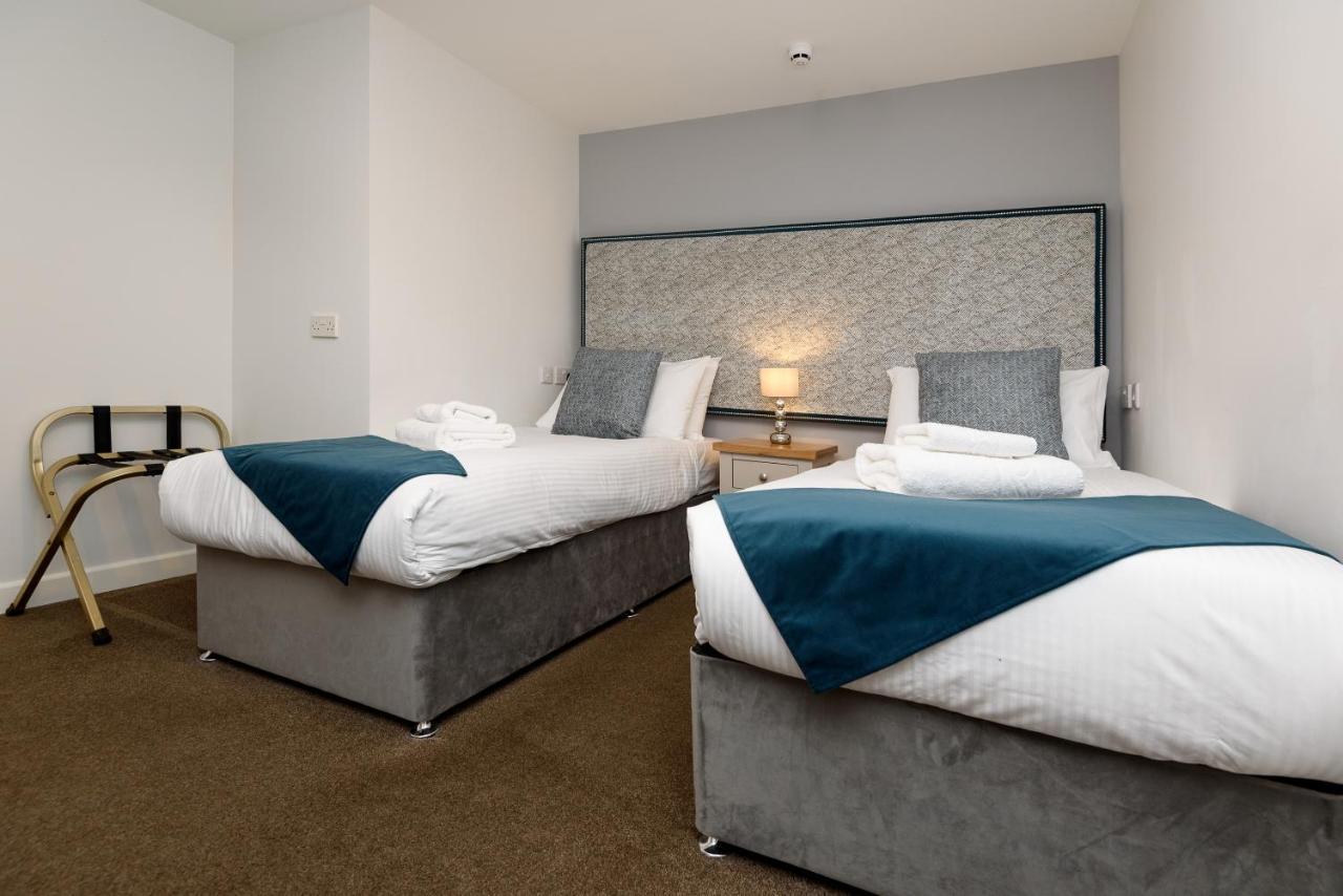 Portbyhan Hotel Лу Екстериор снимка