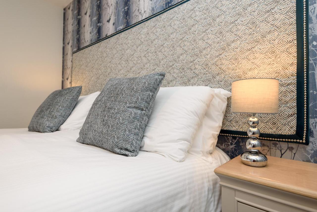 Portbyhan Hotel Лу Екстериор снимка