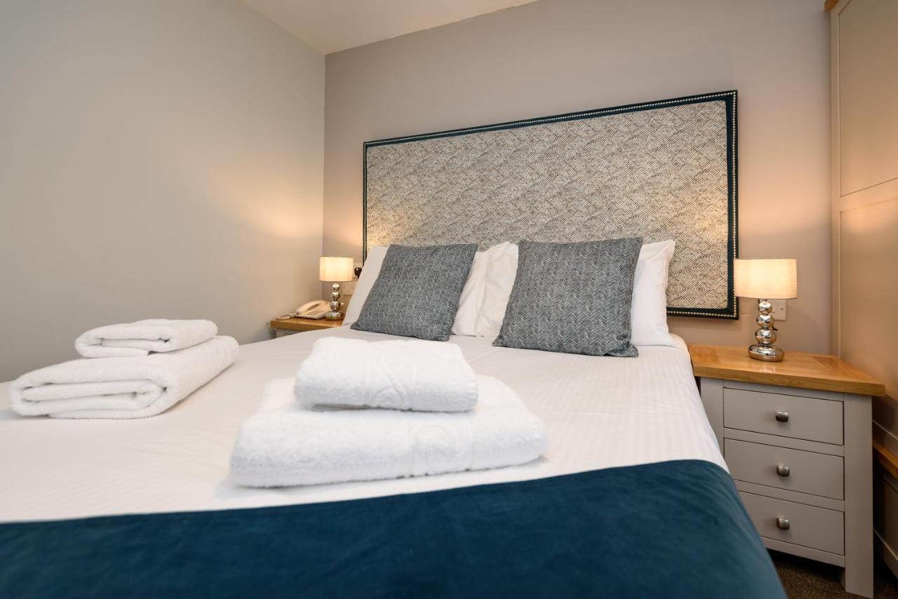 Portbyhan Hotel Лу Екстериор снимка