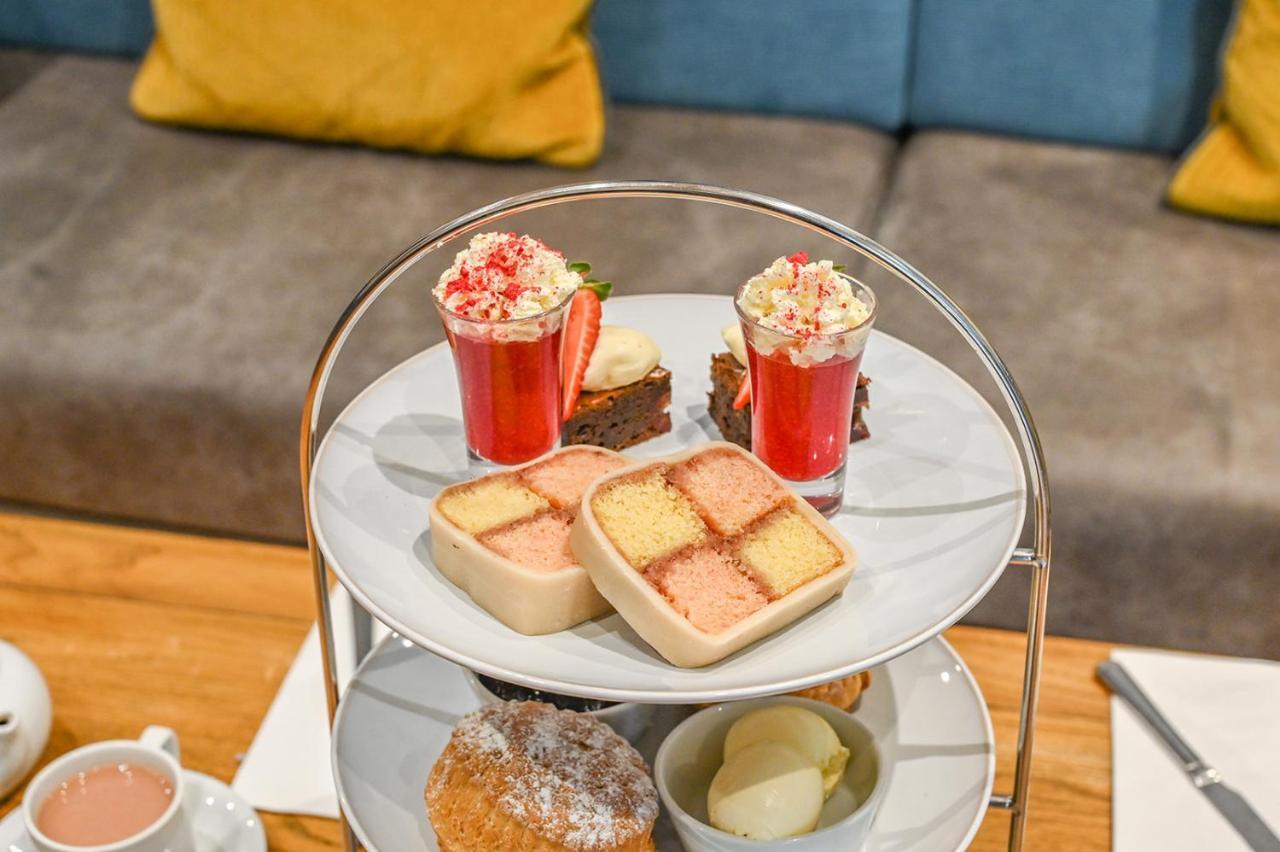 Portbyhan Hotel Лу Екстериор снимка